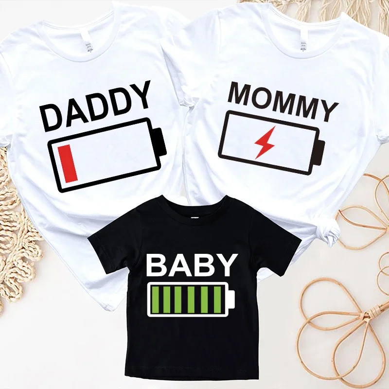 Baby Clothing Patterns - Battery Print T-Shirt Daddy Mommy Daughter